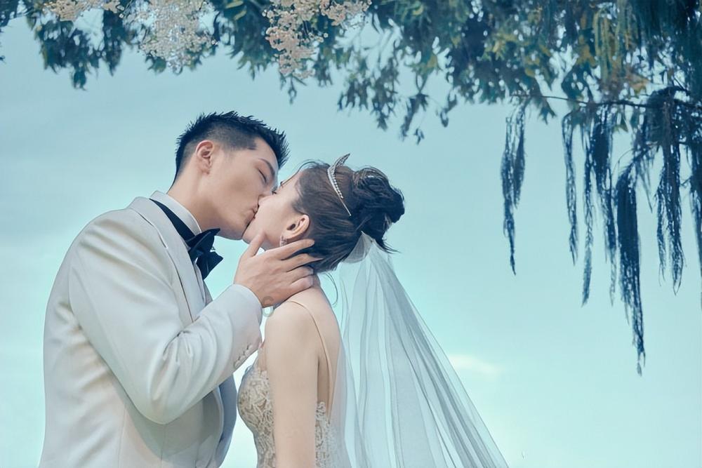 滚动的奶酪